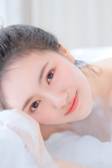 春潮烂漫海棠红在线看